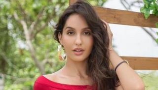 الفنانة المغربية نورا فتحي 