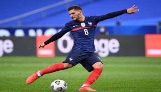 حسام عوار لاعب ليون الفرنسي