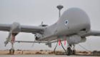 الجيش اللبناني يطلق النار على طائرة إسرائيلية مسيرة