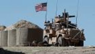 سيناتور أمريكي يدعو لإعادة النظر بالانسحاب من أفغانستان