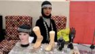 "ننوش".. يمنية تقهر الحرب بـ"الفن والإعلام"