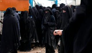 نساء عناصر تنظيم 