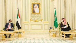 رئيس الوزراء السوداني عبدالله حمدوك خلال زيارته الأخيرة للرياض
