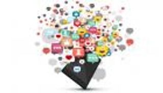 إنفوجراف.. تقرير أكاديمية الإعلام الجديد الأول