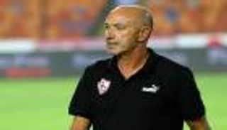 ليس باتشيكو.. مايسترو يخلف كارتيرون في تدريب التعاون السعودي
