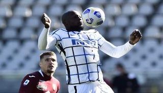 روميلو لوكاكو ضد تورينو 