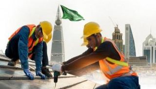 بداية من اليوم.. السعودية تلغي نظام الكفيل