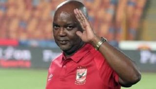 بيتسو موسيماني مدرب الأهلي المصري