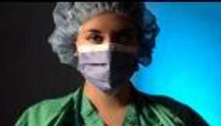 كورونا حول العالم.. "ألم شديد" في نيويورك وهولندا تعلّق لقاح أسترازينيكا