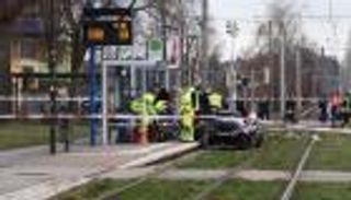 "حادث دهس".. سيارة تقتل شخصين شرقي ألمانيا