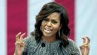 ميشيل أوباما تعلق على لقاء ميجان مع أوبرا وينفري: "يدمي القلب"