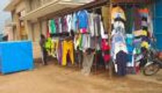 3 أسباب تضع "الملابس المستعملة" في بؤرة اهتمام جنوب السودان