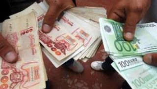 أسعار اليورو والدولار في الجزائر اليوم الثلاثاء