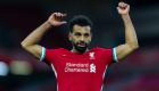 هداف الدوري الإنجليزي.. صلاح يتحدى مصير هاري كين وإنجاز فرنانديز