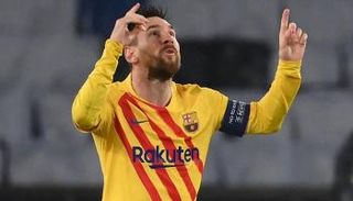 ليونيل ميسي قائد برشلونة