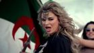 السرطان يهزم ريم غزالي.. حسناء الدراما الجزائرية تكتفي بـ38 عاما