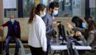 كورونا في العراق.. ارتفاع قياسي بالإصابات بعد زيارة البابا