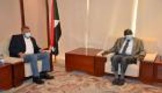 بشائر "المنحة الأمريكية".. السودان يودع الظلام بصفقة جديدة