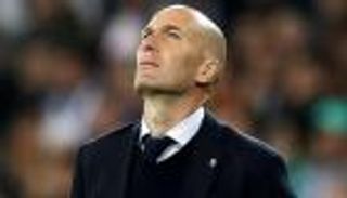 "زيدان الحكيم" يلخص مستقبله مع ريال مدريد