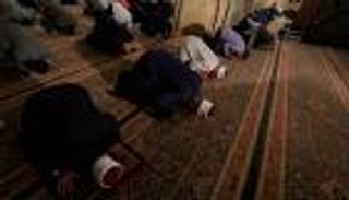 خطأ إملائي يحيل مخرج صلاة الجمعة بالتلفزيون المصري للتحقيق