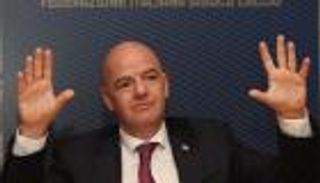 الفيفا يحفز "العرض الخماسي" لاستضافة كأس العالم