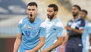 بني ياس يتصدر الدوري الإماراتي