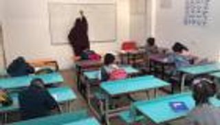 ليبيا تنفي إيقاف الدراسة.. وتعتزم انتداب 3 آلاف معلم تونسي