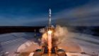 روسيا تكشف تفاصيل تأجيل إطلاق الصاروخ "سويوز"