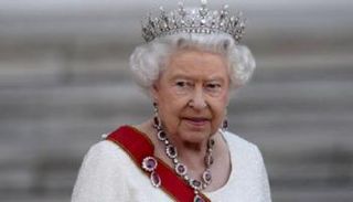 الملكة إليزابيث