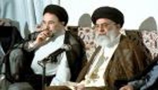 لتعاطفه مع الإيرانيين.. أذرع خامنئي تهاجم خاتمي