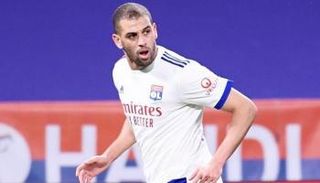 إسلام سليماني مهاجم ليون