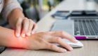 متلازمة النفق الرسغي.. الأسباب والعلاج