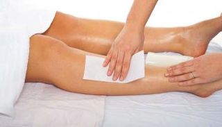 مزايا وعيوب طرق إزالة شعر الساقين