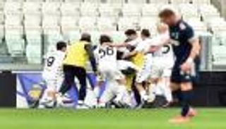 الدوري الإيطالي.. بينفينتو يفسد احتفالية رونالدو بفوز تاريخي