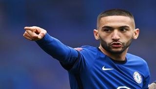 حكيم زياش لاعب تشيلسي