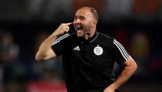 جمال بلماضي مدرب منتخب الجزائر 