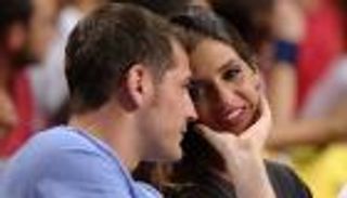 من رونالدو إلى كاسياس.. 5 زيجات كروية لم ترحمها الصحافة