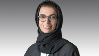 نورة بنت محمد الكعبي وزيرة الثقافة والشباب في الإمارات