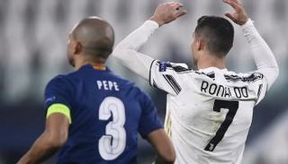 بيبي وكريستيانو رونالدو