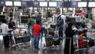 أكثر من 46 ألف عامل وافد غادروا سلطنة عمان نهائيا.. ما السبب؟