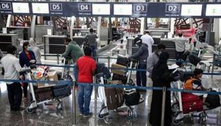 سلطنة عمان: أكثر من 46ألف عامل وافد غادروا البلاد نهائيا