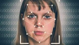 مخاطر التزييف العميق عبر الذكاء الاصطناعي