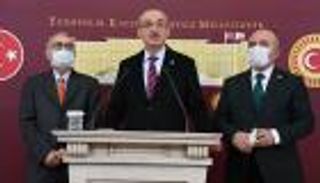 المعارضة التركية تطالب أردوغان بالاستقالة.. وانتخابات مبكرة