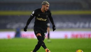 سعيد بن رحمة لاعب وست هام الإنجليزي