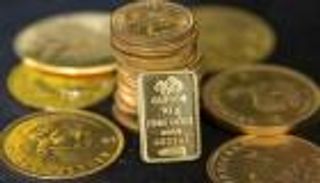 أسعار الذهب اليوم.. "الأصفر" يستسلم أمام قوة "الأخضر"