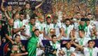 "حرب نفسية" تحاصر منتخب الجزائر في زامبيا