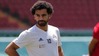 محمد صلاح بقميص منتخب مصر
