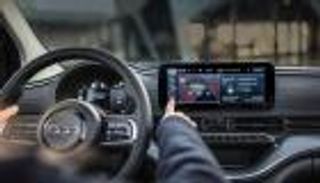 طريقة استخدام "أبل كار".. فيات تزين سيارتها بالجيل الخامس من نظام الملتيميديا