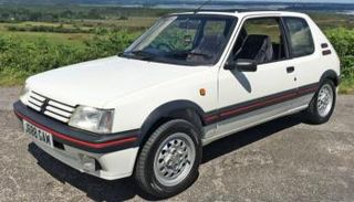 طراز بيجو 205 GTI