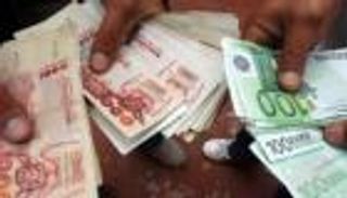 أسعار اليورو والدولار في الجزائر اليوم السبت 27 مارس 2021